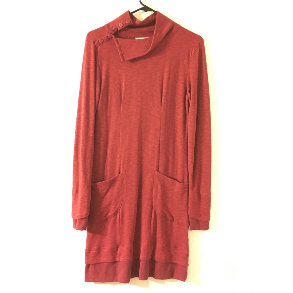 Horny toad red dress